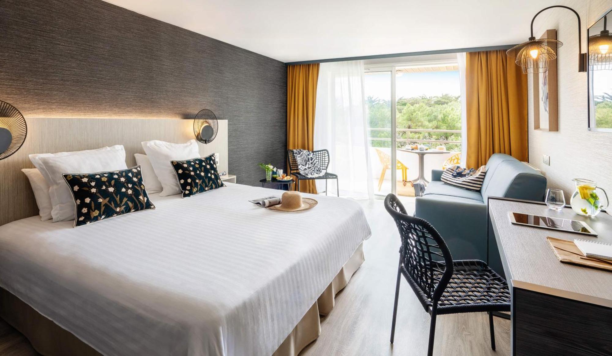 Hotel Valdys Thalasso & Spa - Les Pins Σαιν-Ζαν-ντε-Μον Εξωτερικό φωτογραφία